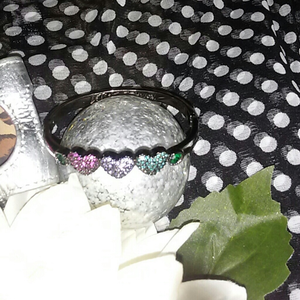 Betsy johnson bangle